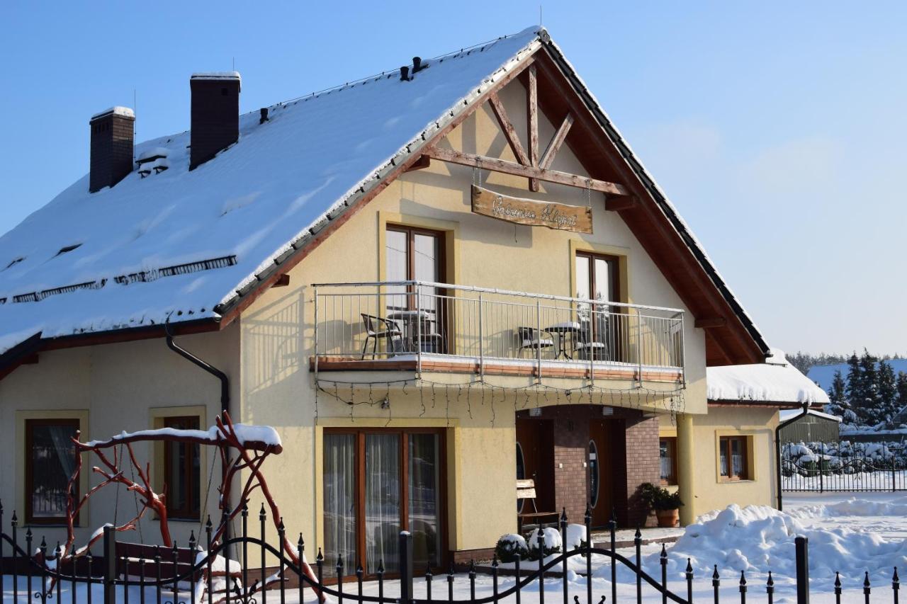 Hotel Gosciniec Klejnot Borowo Exterior foto